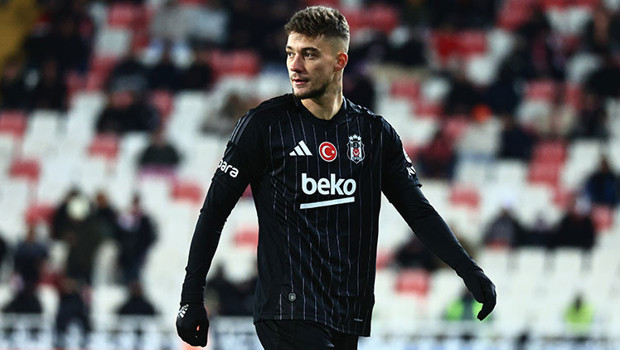Beşiktaş’ta maç öncesi sakatlık şoku: Kadrodan çıkarıldı!