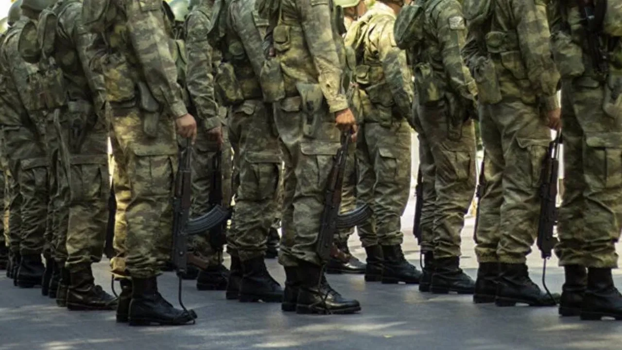Rum Savunma Bakanlığı kaynakları: KKTC’ye 100 bin asker konuşlandırılması “imkansız”