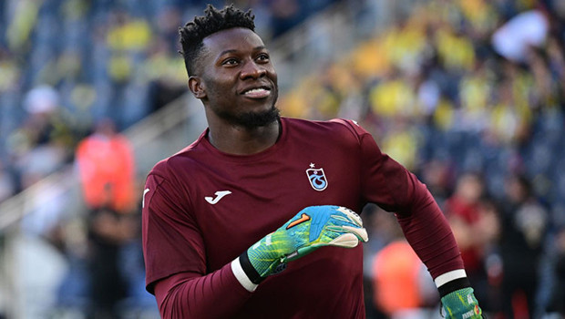 Onana’dan Fenerbahçe maçının devre arası motivasyon konuşması: ‘Okay için kazanmalıyız!’