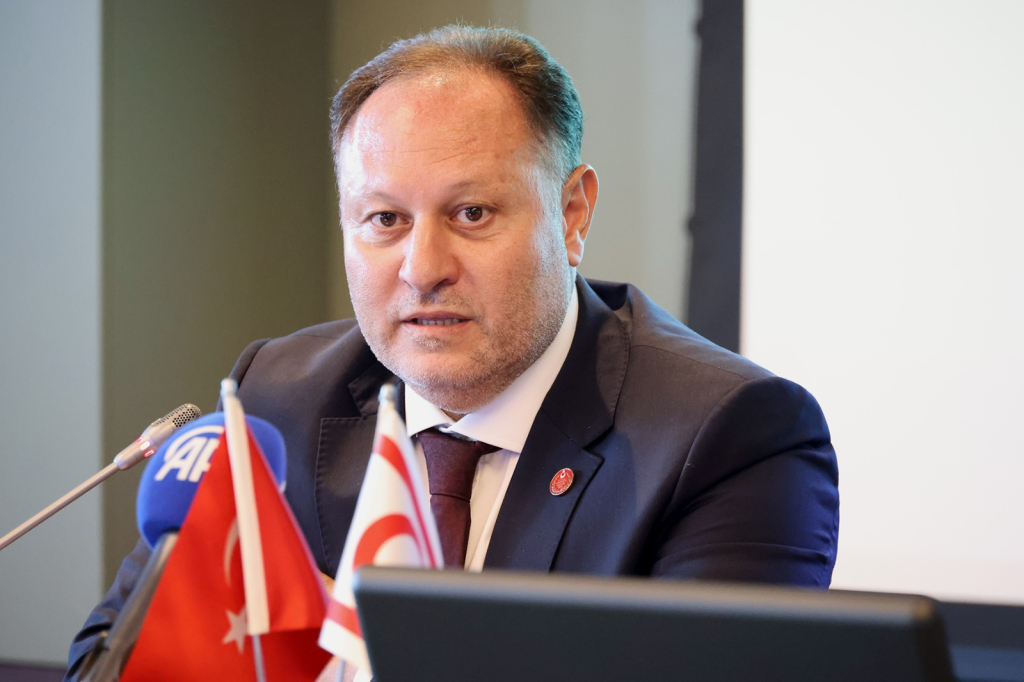 Öztürkler: Kaderimiz Türkiye ile birdir