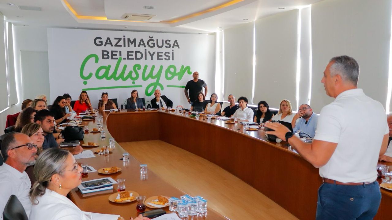 Gazimağusa’da “Temiz Okul, Temiz Şehir” projesi başladı