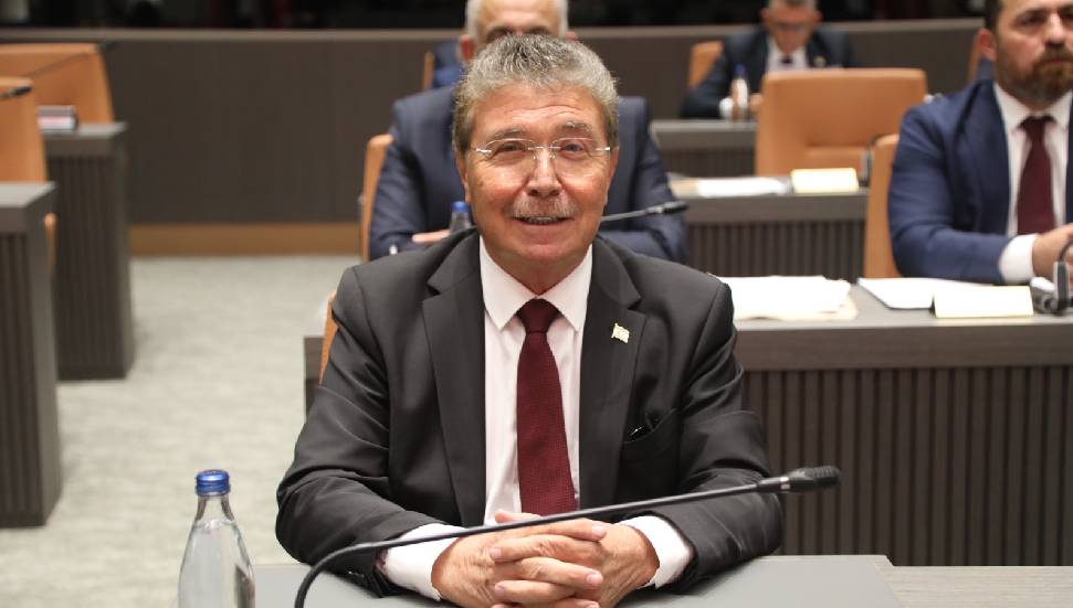 Başbakan Üstel: TBMM gibi iki devletli çözüm vizyonunu tüm dünyaya duyuracağız