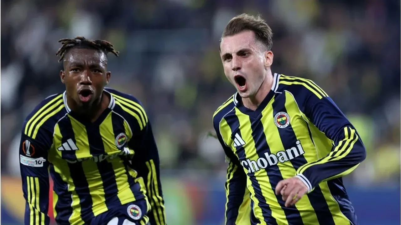 Kadıköy’de Kerem Aktürkoğlu’nun gecesi