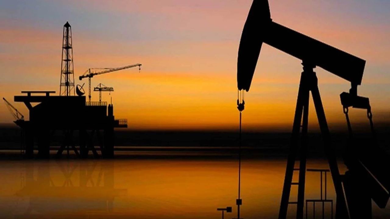Brent petrolün varili 62,12 dolardan işlem görüyor