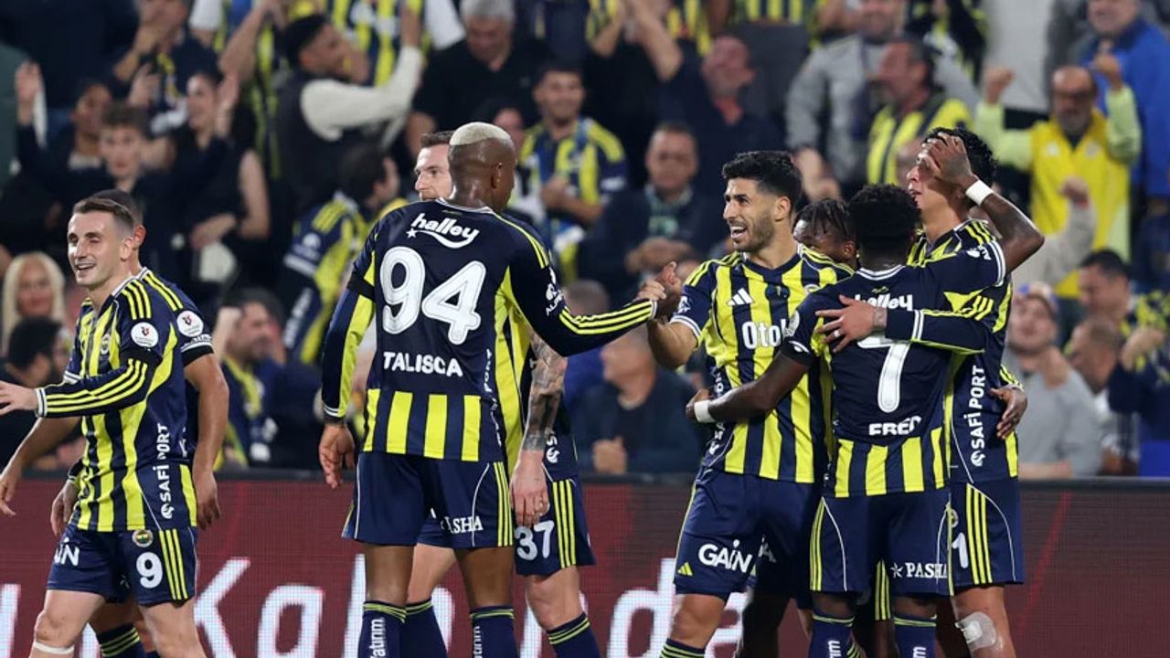 Fenerbahçe 6 gollü maçta galibiyete uzandı