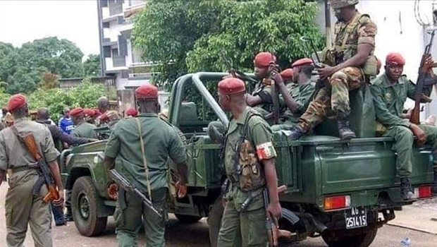Benin’de ordu yönetime el koydu: Askerler devlet televizyonunu bastı