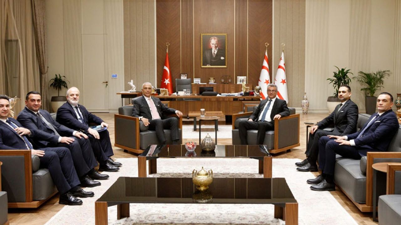 Cumhurbaşkanı Erhürman, iş insanlarından oluşan heyeti kabul etti