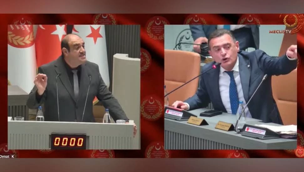 Meclis’te yolsuzluk tartışılırken, Meclis TV’de ses kesildi