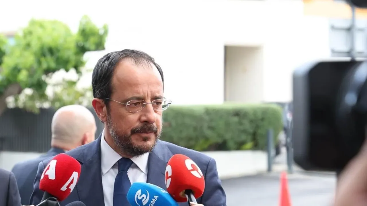 Hristodulidis: Hiç kimseye beni yolsuzlukla suçlama hakkını vermeyeceğim
