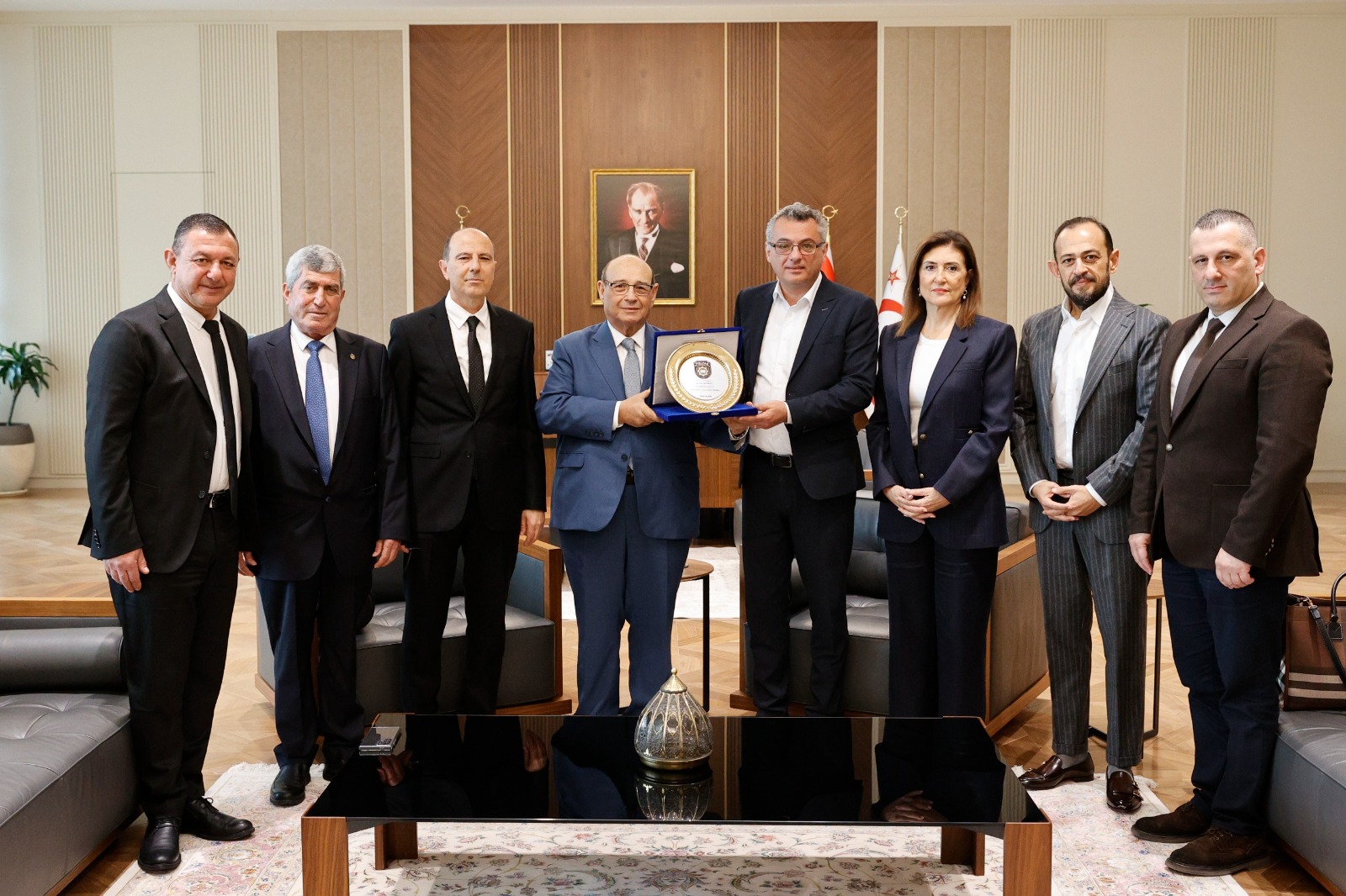 Cumhurbaşkanı Tufan Erhürman, POL-VAK başkanı ve beraberindeki heyeti kabul etti