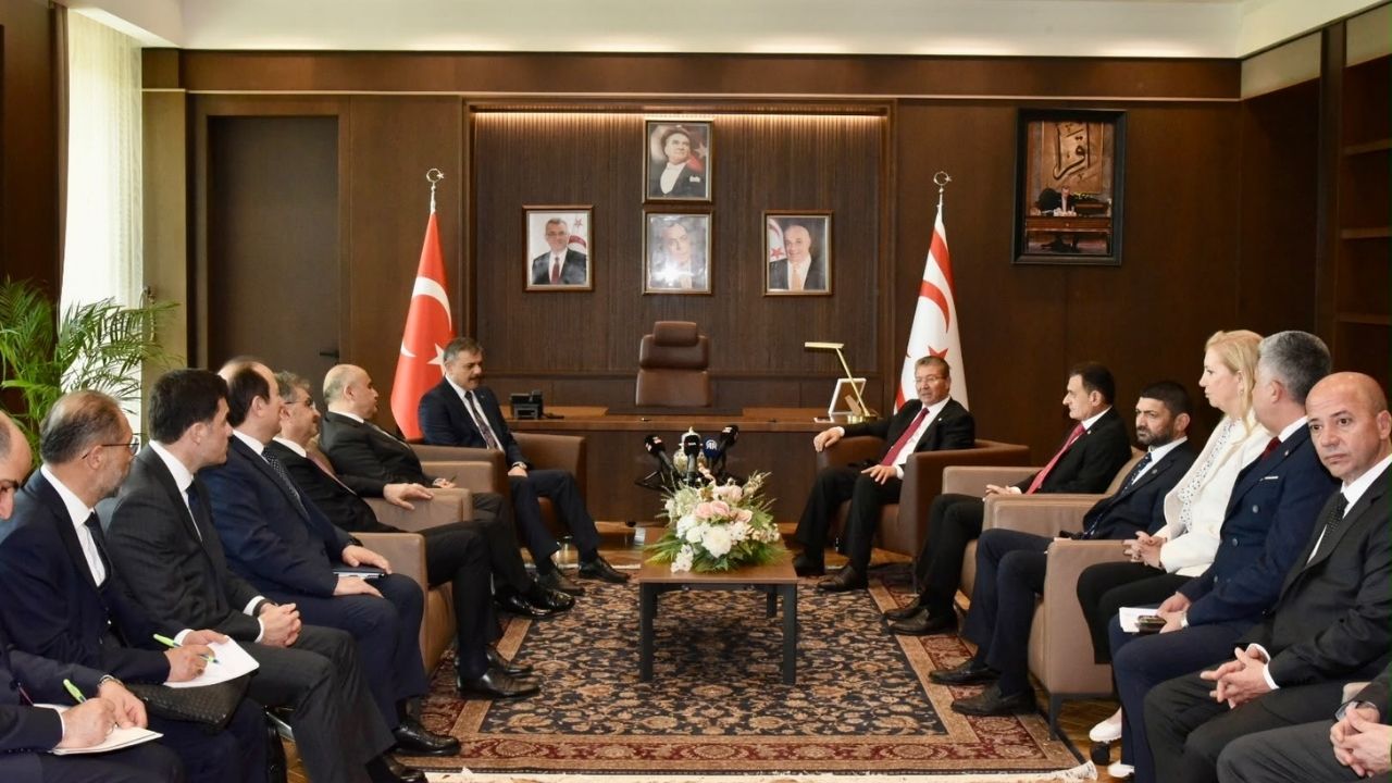 Başbakan Üstel, Türkiye İçişleri Bakanı Çiftçi’yi kabul etti