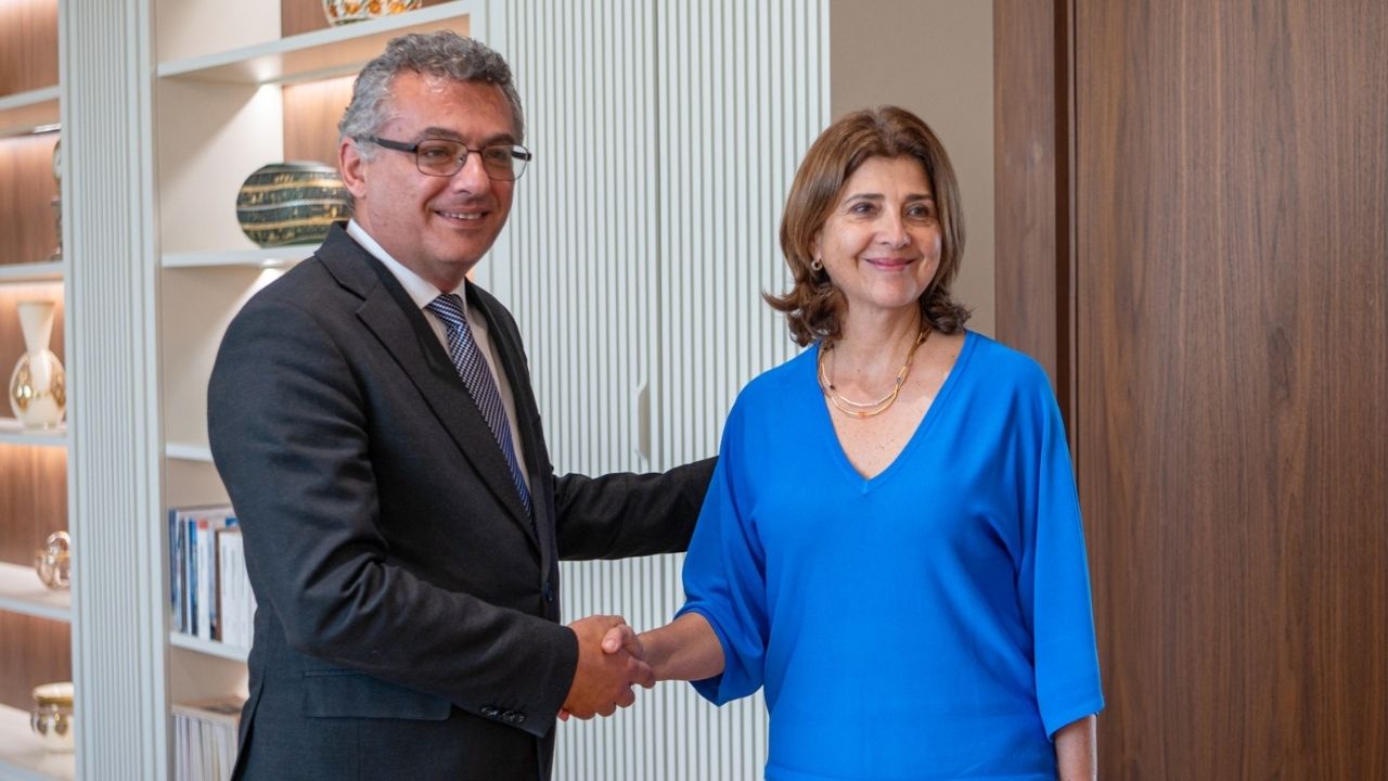 Cumhurbaşkanı Erhürman ile BM Temsilcisi Holguín Görüşmesi Başladı