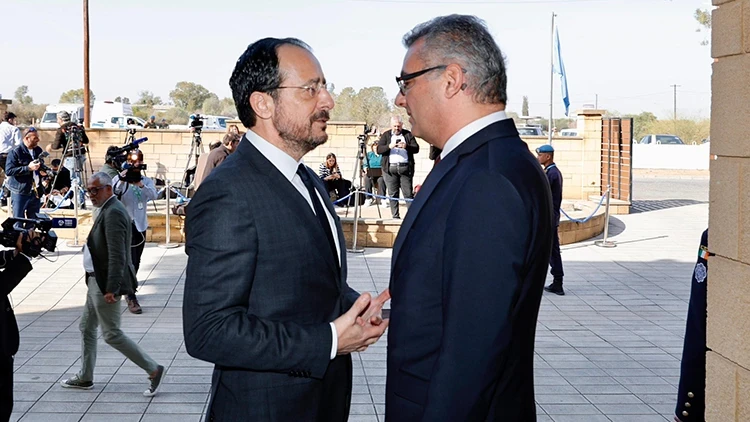 Liderler bugün görüşecek