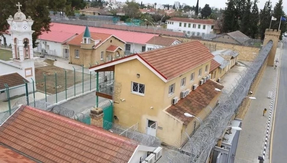 Güney Kıbrıs’ta yeni cezaevi Ay.Sozomeno’ya yapılacak